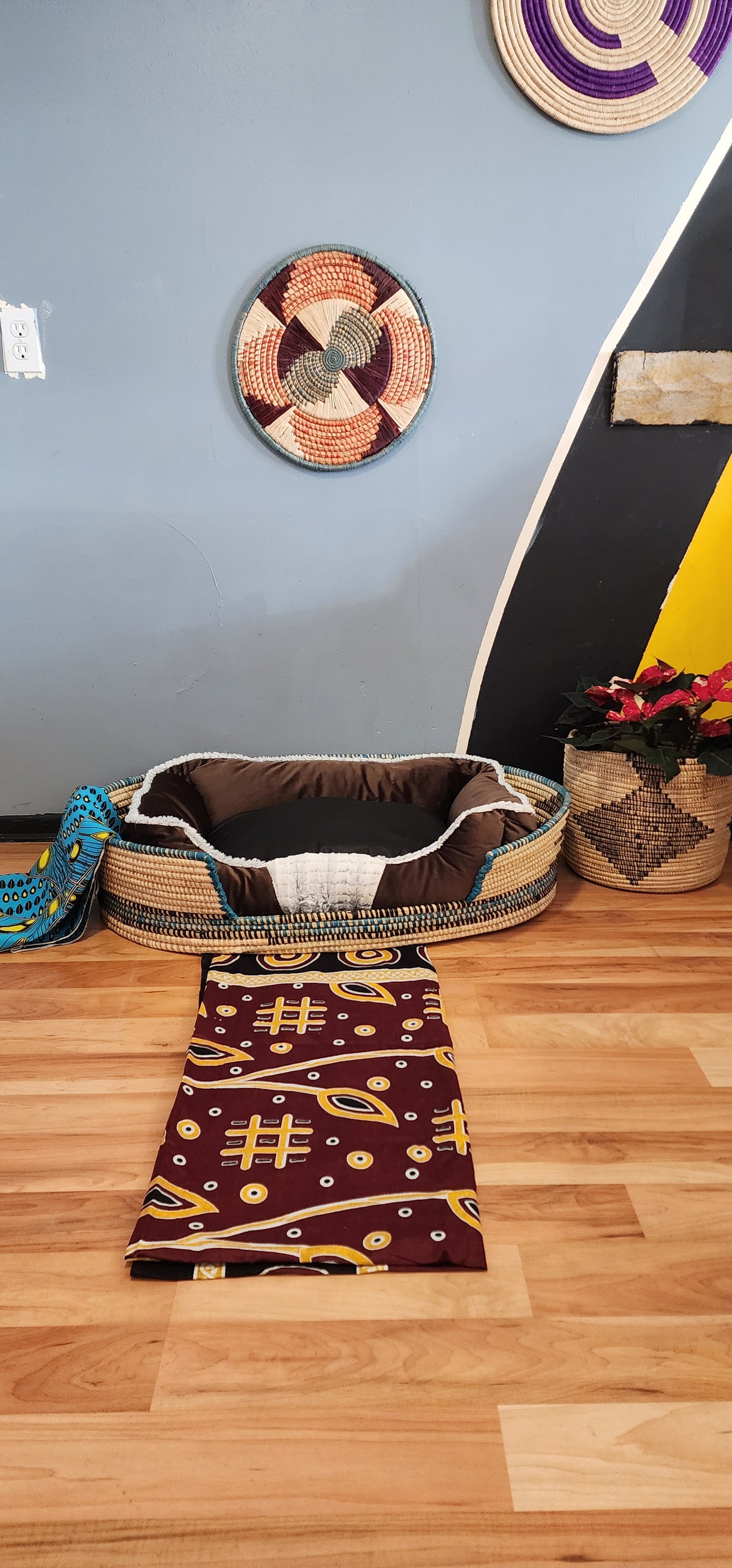 Zanzibar Handwoven Eco-Friendly Pet Bed
